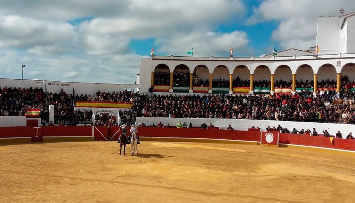 plaza-de-toros-de-aracena3