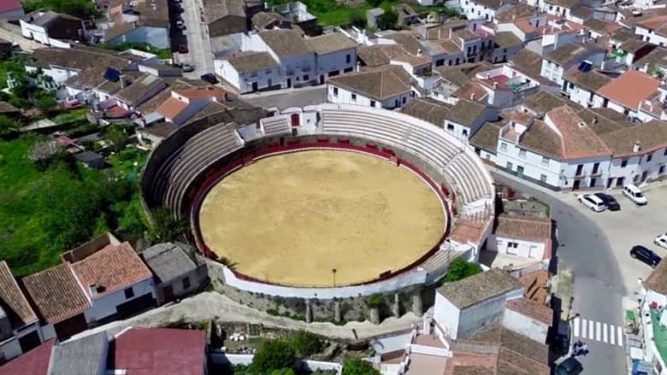 plaza-de-toros-de-cortegana-2